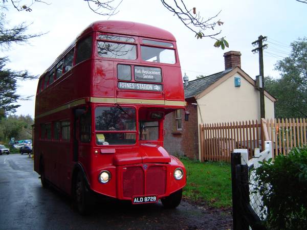 RM1872 at Staverton