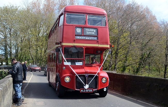 RM1872 crossing the SDR on Hood Bridge